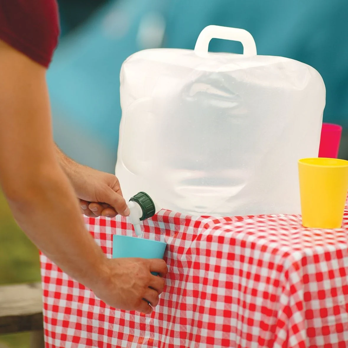 2547-5-gallon-collapsible-water-carrier-2000014870-2.webp 5 Gallon Collapsible Water Carrier 2000014870