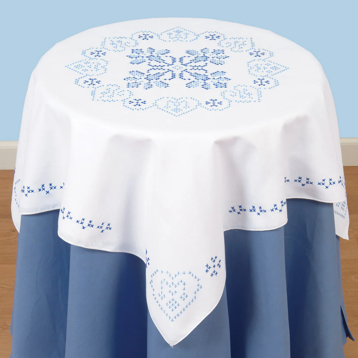 Americana Table Topper 550-366