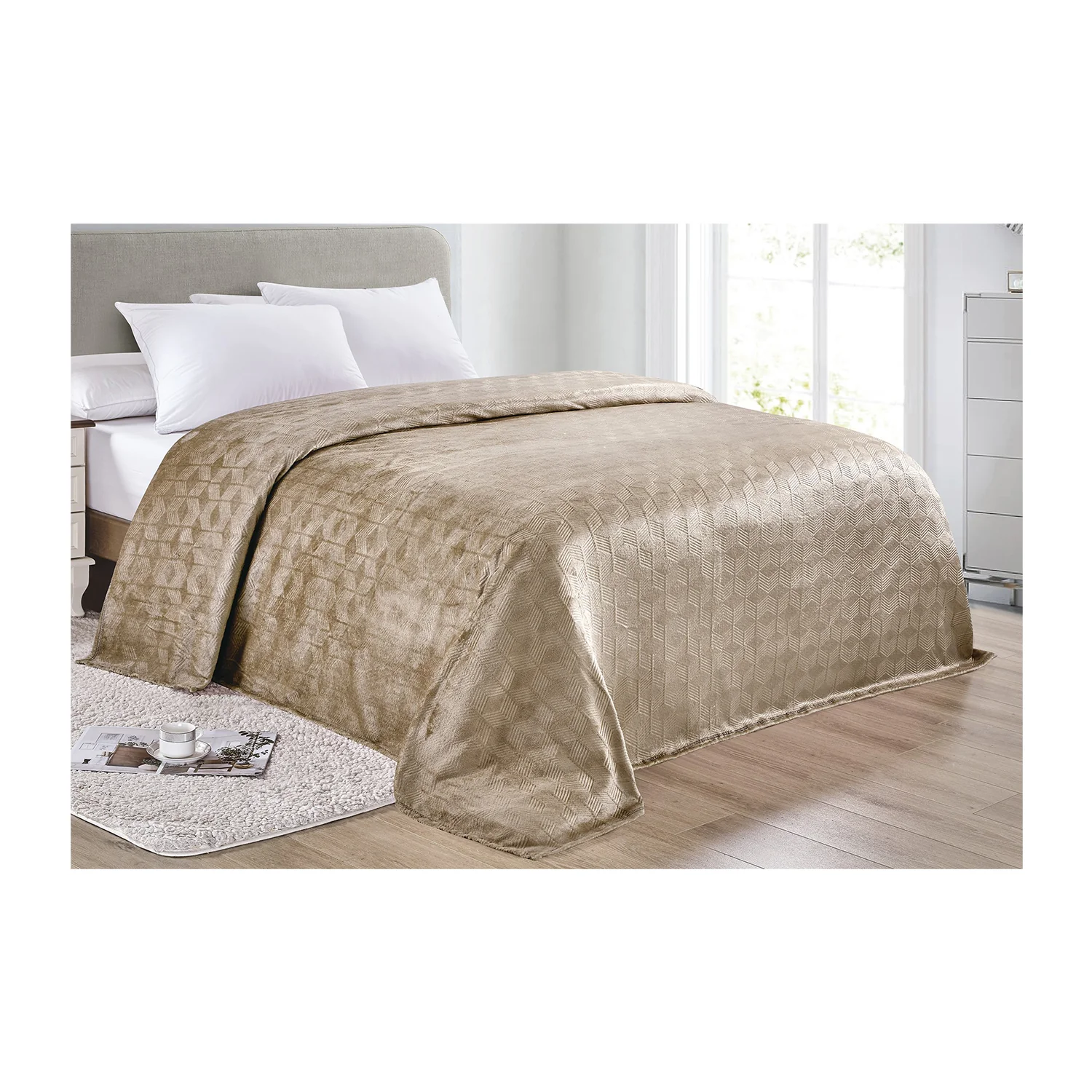 4080-amrani-microplush-blanket-2.webp Amrani Microplush Blanket